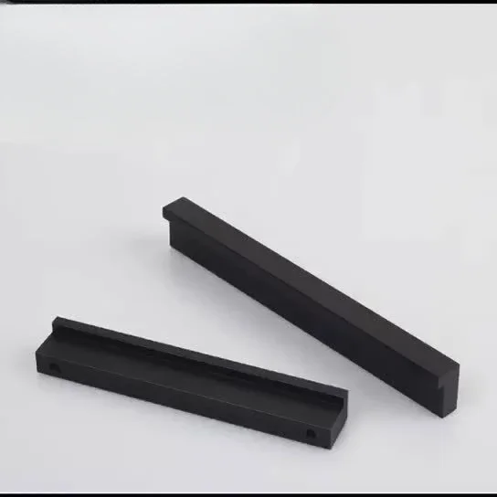 Model 995 Okucia meblowe Uchwy – Furniture Hardware Material recenzja i cena